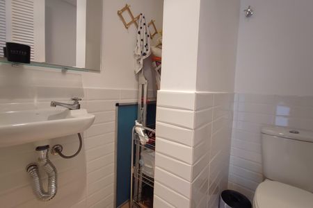 Apartamento à venda com 230m², 3 quartos e 3 vagasBanheiro de Serviço