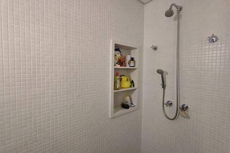 Apartamento à venda com 230m², 3 quartos e 3 vagasBanheiro Social