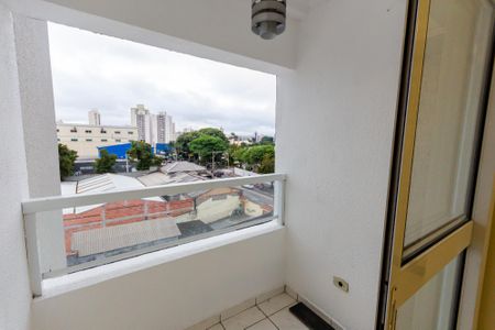Apartamento para alugar com 49m², 2 quartos e 1 vaga Apartamento para alugar com 49m², 2 quartos e 1 vagaVaranda