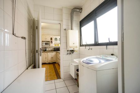 Apartamento à venda com 124m², 4 quartos e 3 vagasÁrea de serviço