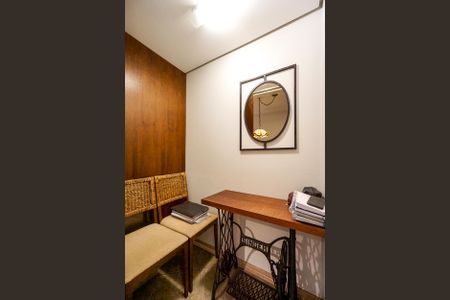 Apartamento à venda com 124m², 4 quartos e 3 vagasEscritório 01