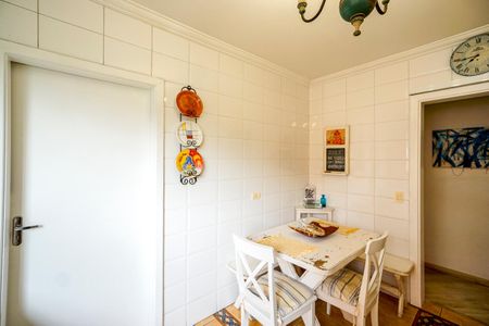 Apartamento à venda com 124m², 4 quartos e 3 vagasCozinha