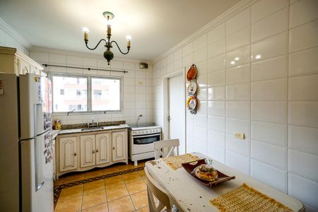 Apartamento à venda com 124m², 4 quartos e 3 vagasCozinha