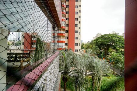 Apartamento à venda com 124m², 4 quartos e 3 vagasVista do quarto 01