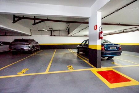 Apartamento à venda com 124m², 4 quartos e 3 vagasÁrea comum - Garagem