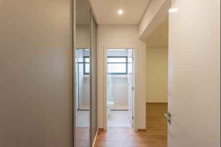 Casa de condomínio para alugar com 380m², 5 quartos e 4 vagasSuíte 2