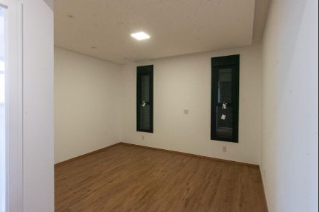 Casa de condomínio para alugar com 380m², 5 quartos e 4 vagasSuíte 2