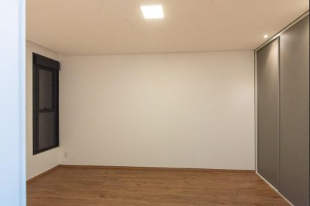 Casa de condomínio para alugar com 380m², 5 quartos e 4 vagasSuíte 1