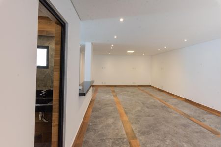 Casa de condomínio para alugar com 380m², 5 quartos e 4 vagasSala