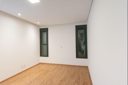 Casa de condomínio para alugar com 380m², 5 quartos e 4 vagasSuíte 1