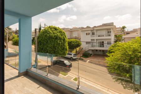 Casa de condomínio para alugar com 380m², 5 quartos e 4 vagasSacada da Sala 2