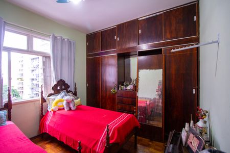 Apartamento à venda com 130m², 3 quartos e 1 vagaQuarto 2