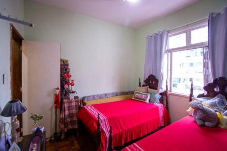 Apartamento à venda com 130m², 3 quartos e 1 vagaQuarto 2