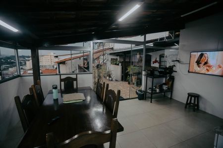 Casa à venda com 360m², 7 quartos e 3 vagasCozinha 7