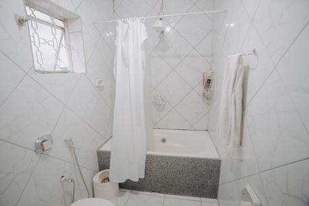 Casa à venda com 360m², 7 quartos e 3 vagasBanheiro 3