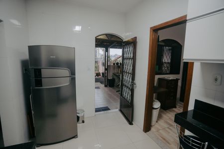 Casa à venda com 360m², 7 quartos e 3 vagascozinha 6
