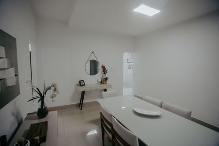 Casa à venda com 360m², 7 quartos e 3 vagasSala de Jantar