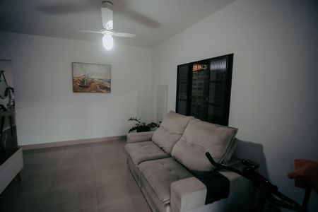 Casa à venda com 360m², 7 quartos e 3 vagasSala