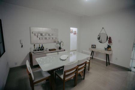 Casa à venda com 360m², 7 quartos e 3 vagasSala de Jantar