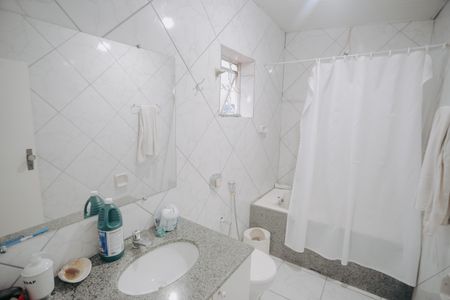 Casa à venda com 360m², 7 quartos e 3 vagasBanheiro 3