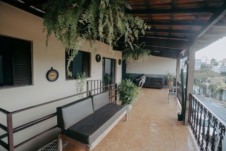 Casa à venda com 360m², 7 quartos e 3 vagasVaranda da Sala