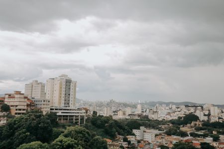 Casa à venda com 360m², 7 quartos e 3 vagasvista