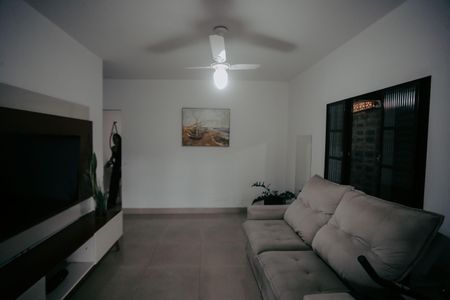 Casa à venda com 360m², 7 quartos e 3 vagasSala