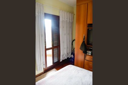 Casa à venda com 263m², 4 quartos e 3 vagasQuarto 1