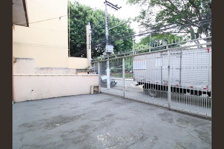 Apartamento para alugar com 70m², 2 quartos e sem vagaÁrea comum