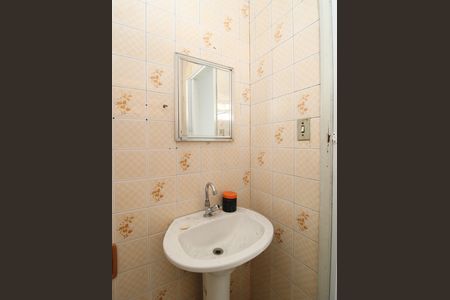 Apartamento para alugar com 70m², 2 quartos e sem vagaBanheiro