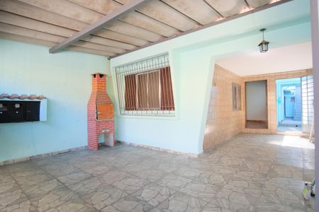 Casa à venda com 138m², 3 quartos e 2 vagasGaragem