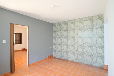 Casa à venda com 138m², 3 quartos e 2 vagasSala