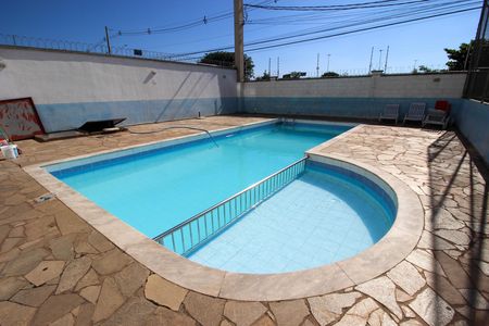 Apartamento para alugar com 52m², 2 quartos e 1 vaga Apartamento para alugar com 52m², 2 quartos e 1 vagaÁrea comum - Piscina