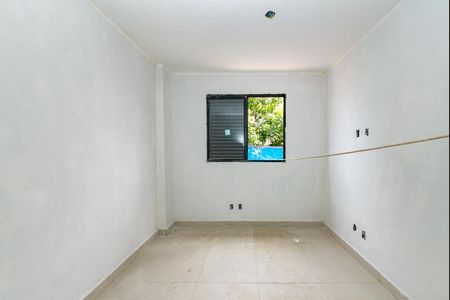 Apartamento à venda com 77m², 3 quartos e 2 vagasQuarto 2