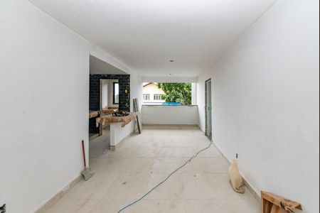Apartamento à venda com 77m², 3 quartos e 2 vagasSala