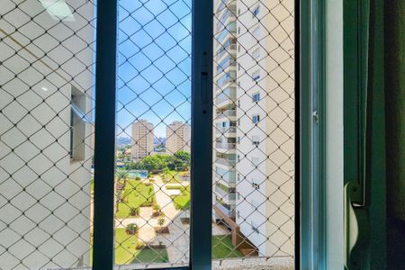 Apartamento à venda com 156m², 3 quartos e 3 vagasVista da Suíte 1