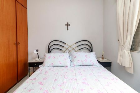 Casa à venda com 100m², 3 quartos e 4 vagas Casa à venda com 100m², 3 quartos e 4 vagasQuarto 2