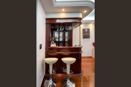 Casa à venda com 165m², 3 quartos e 4 vagasSala