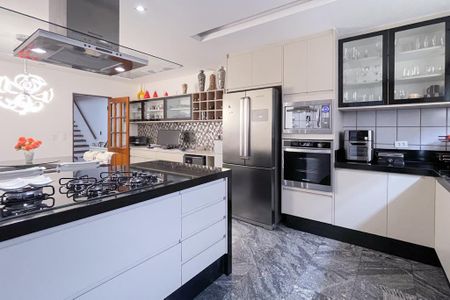 Casa à venda com 165m², 3 quartos e 4 vagasCozinha