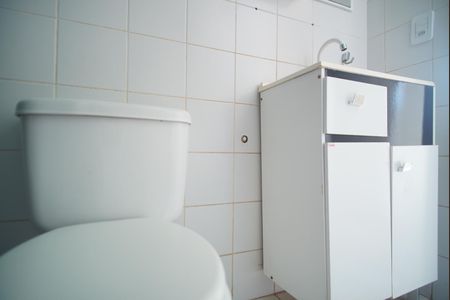 Casa de condomínio à venda com 46m², 2 quartos e 2 vagasBanheiro Corredor