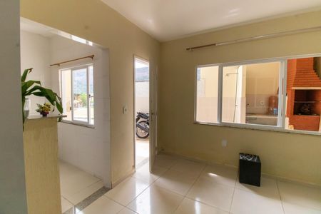 Casa à venda com 200m², 2 quartos e sem vaga Casa à venda com 200m², 2 quartos e sem vagaVista do Quarto 2