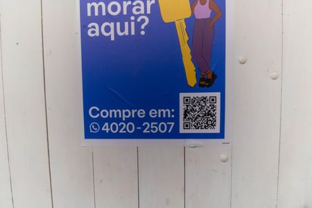 Casa à venda com 200m², 2 quartos e sem vaga Casa à venda com 200m², 2 quartos e sem vagaPlaquinha