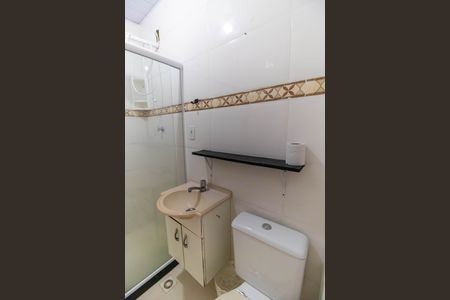 Casa à venda com 200m², 2 quartos e sem vaga Casa à venda com 200m², 2 quartos e sem vagaBanheiro