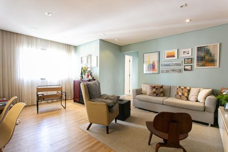 Apartamento à venda com 79m², 2 quartos e 1 vaga Apartamento à venda com 79m², 2 quartos e 1 vagaSala