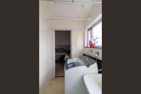 Apartamento para alugar com 100m², 3 quartos e 1 vaga Apartamento para alugar com 100m², 3 quartos e 1 vagaÁrea de Serviço