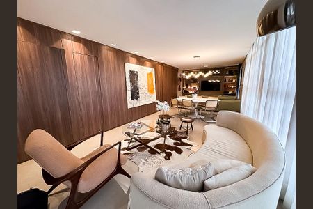 Apartamento à venda com 162m², 3 quartos e 3 vagasSala