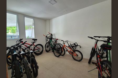 Apartamento à venda com 83m², 3 quartos e 1 vagaÁrea comum