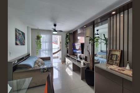 Apartamento à venda com 83m², 3 quartos e 1 vagaSala