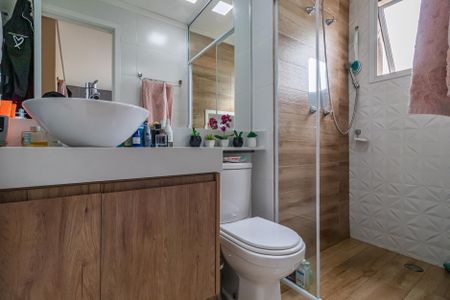 Apartamento à venda com 109m², 3 quartos e 2 vagasBanheiro da Suíte