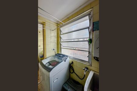 Apartamento para alugar com 77m², 2 quartos e 1 vagaÁrea de Serviço